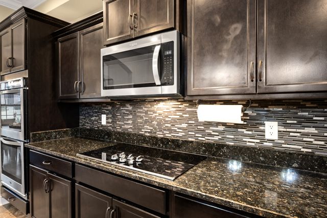 166 Melbourne Dr, Clarksville, TN 37043