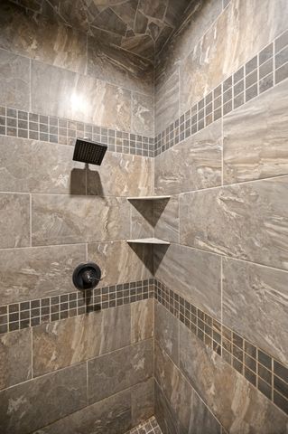 166 Melbourne Dr, Clarksville, TN 37043