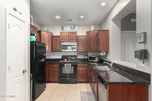 11471 W ST JOHN Road, Surprise, AZ 85378