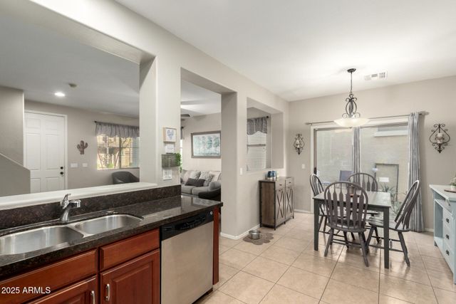 11471 W ST JOHN Road, Surprise, AZ 85378