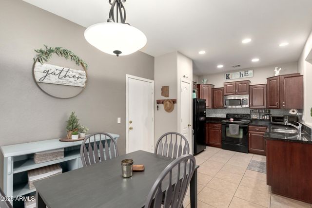 11471 W ST JOHN Road, Surprise, AZ 85378