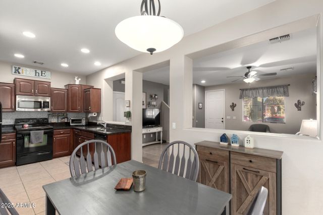 11471 W ST JOHN Road, Surprise, AZ 85378