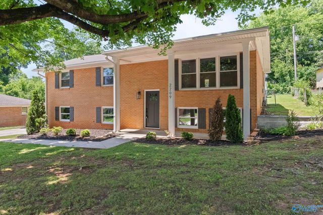 2209 Maysville Road NE, Huntsville, AL 35811