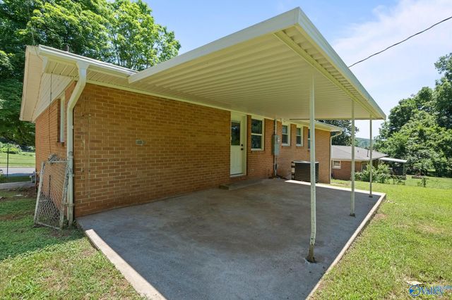 2209 Maysville Road NE, Huntsville, AL 35811