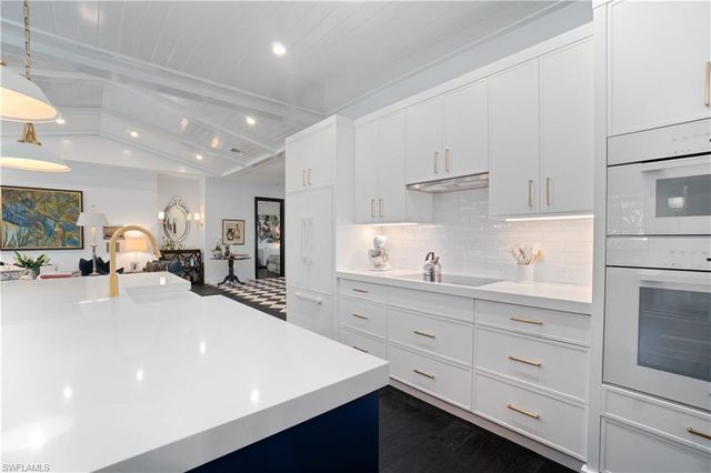 10810 Goodwin ST, Bonita Springs, FL 34135