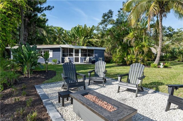 10810 Goodwin ST, Bonita Springs, FL 34135