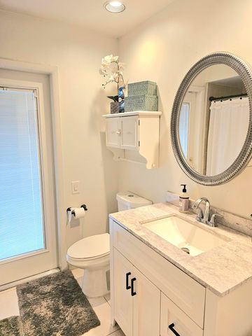 14060 Greentree Drive, Wellington, FL 33414