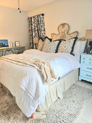 14060 Greentree Drive, Wellington, FL 33414