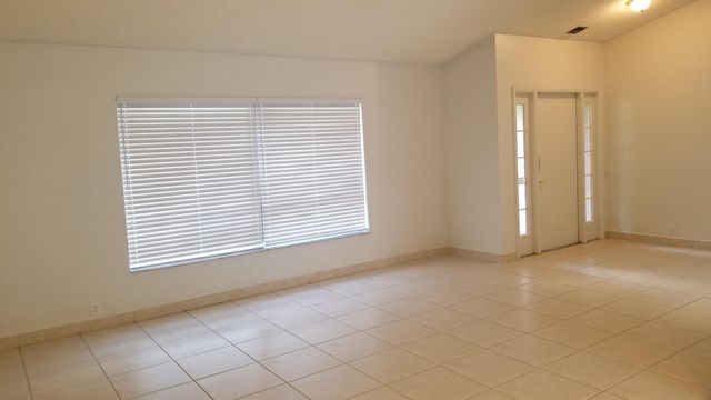 14060 Greentree Drive, Wellington, FL 33414