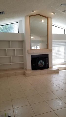 14060 Greentree Drive, Wellington, FL 33414