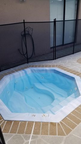 14060 Greentree Drive, Wellington, FL 33414