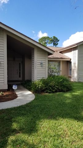 14060 Greentree Drive, Wellington, FL 33414