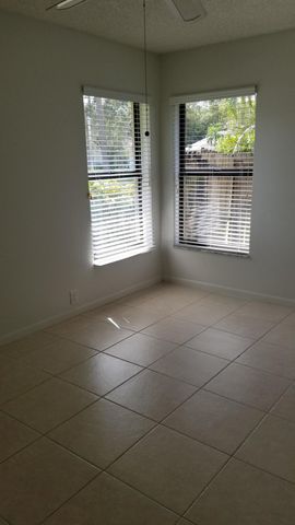 14060 Greentree Drive, Wellington, FL 33414