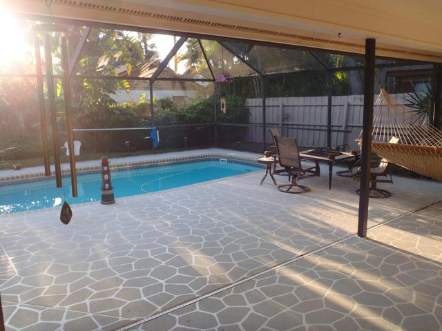 14060 Greentree Drive, Wellington, FL 33414