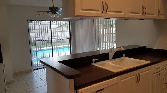 14060 Greentree Drive, Wellington, FL 33414