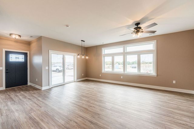568 Stearn Drive 568, Genoa, IL 60135