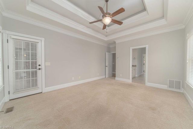 6623 Aspen Forest Lane, Walkertown, NC 27051