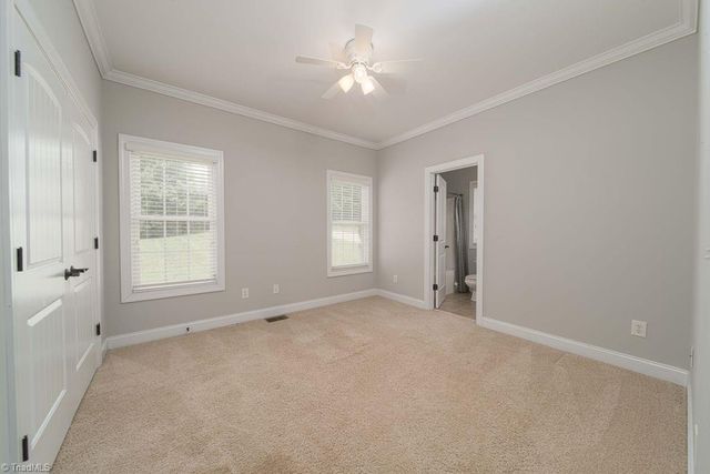 6623 Aspen Forest Lane, Walkertown, NC 27051