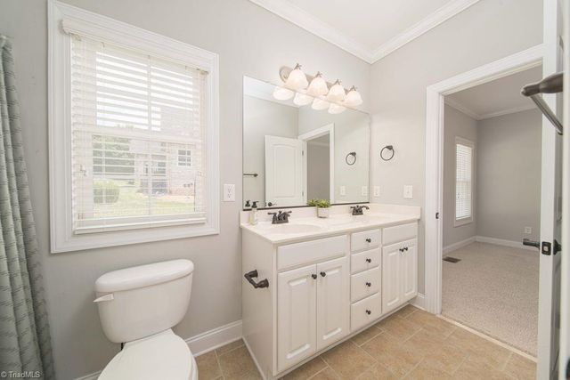 6623 Aspen Forest Lane, Walkertown, NC 27051