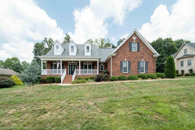 6623 Aspen Forest Lane, Walkertown, NC 27051