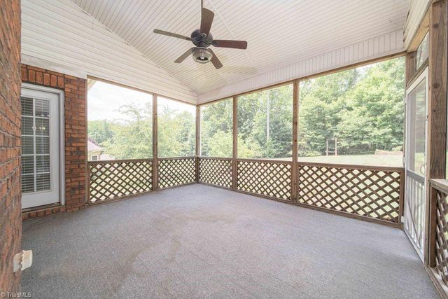 6623 Aspen Forest Lane, Walkertown, NC 27051