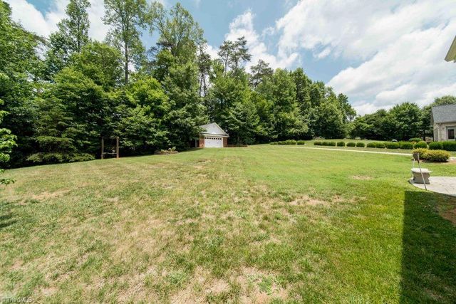 6623 Aspen Forest Lane, Walkertown, NC 27051