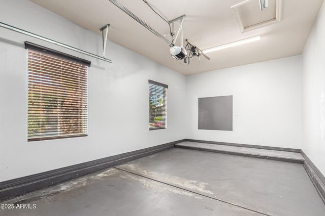 3445 E GRAND CANYON Drive, Chandler, AZ 85249