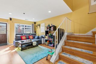 64 Rosewood Dr 64, Stoughton, MA 02072