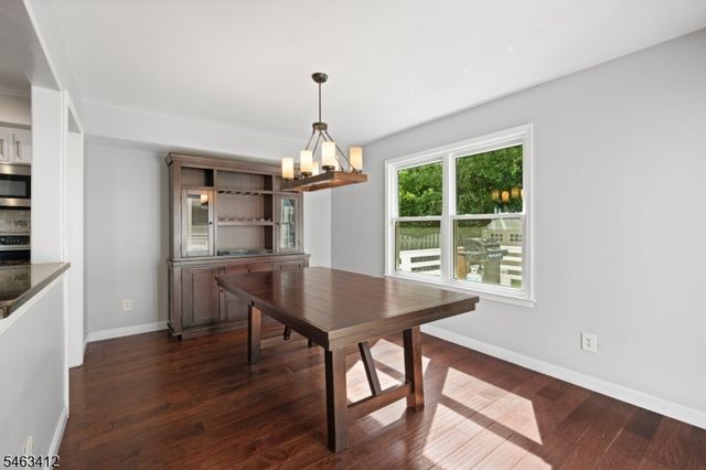 25 Shelly Rd, Old Bridge Twp., NJ 08857
