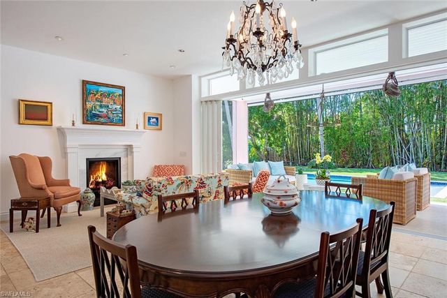 4875 Whispering Pine WAY, Naples, FL 34103