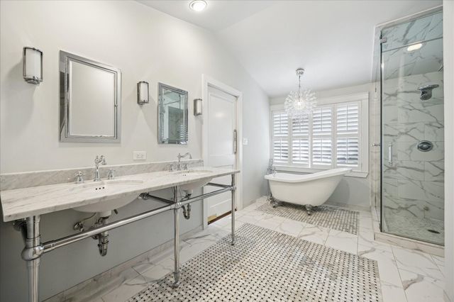 6119 Ella Lee Lane, Houston, TX 77057