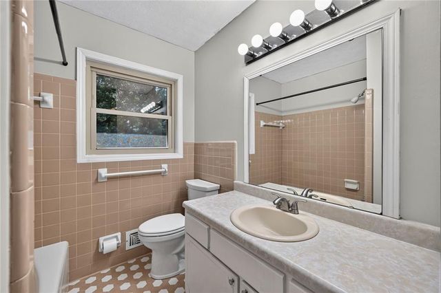 1920 Sierra Drive, Marietta, GA 30062