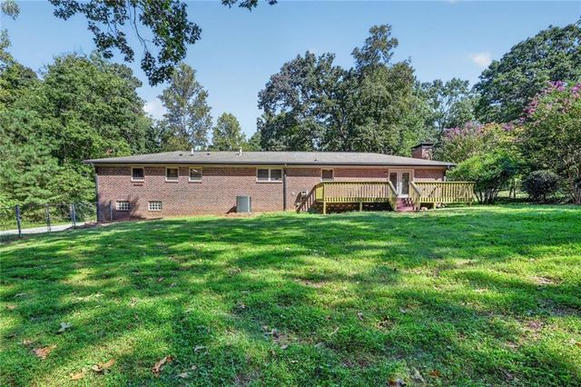 1920 Sierra Drive, Marietta, GA 30062