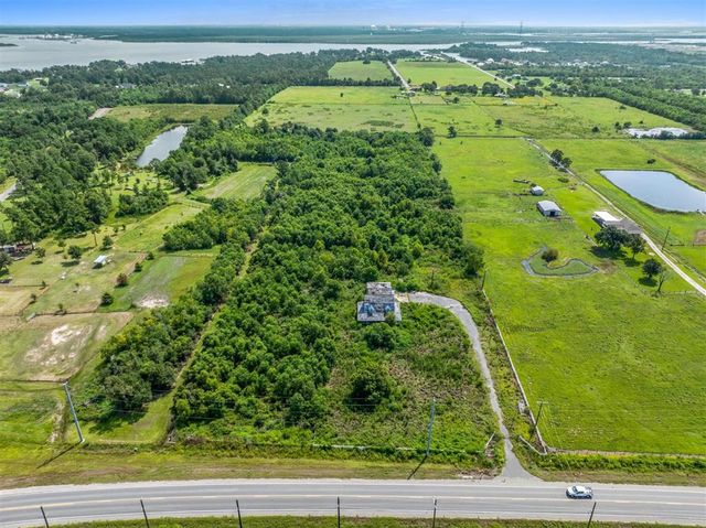 7483 S LA 27 Highway, Sulphur, LA 70665