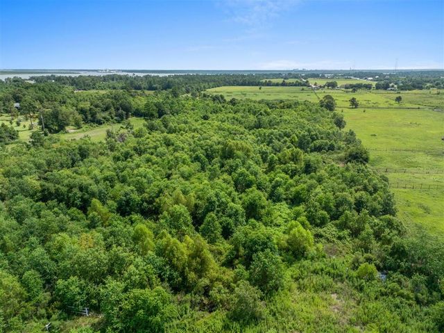 7483 S LA 27 Highway, Sulphur, LA 70665