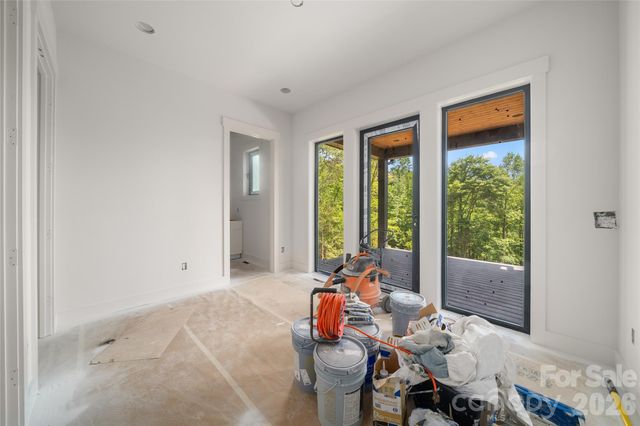 148 Reserve Way, Hendersonville, NC 28739