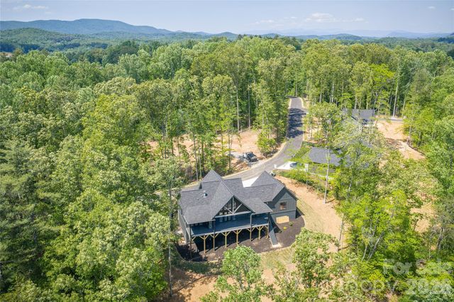 148 Reserve Way, Hendersonville, NC 28739