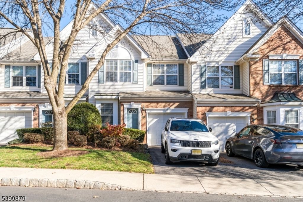 127 Stratford Dr, Nutley Twp., NJ 07110