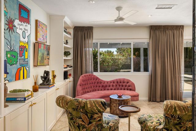 2200 E Acacia Road N, Palm Springs, CA 92262