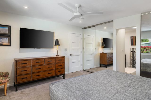 2200 E Acacia Road N, Palm Springs, CA 92262