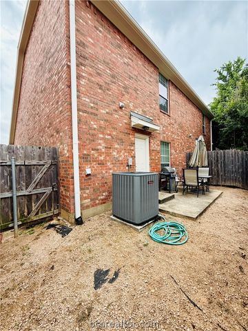 1001 Krenek Tap Road 1807, College Station, TX 77840