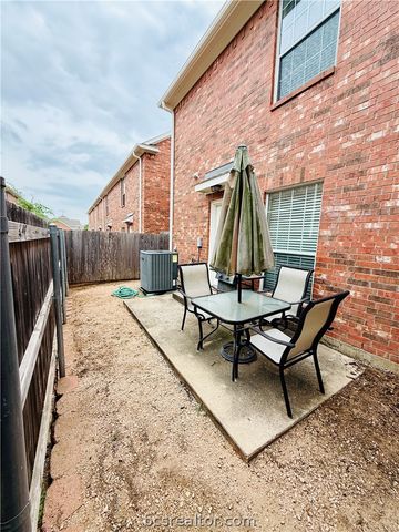 1001 Krenek Tap Road 1807, College Station, TX 77840