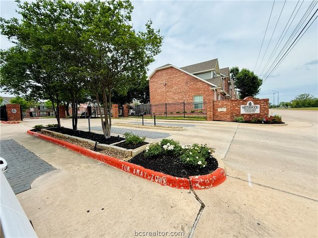 1001 Krenek Tap Road 1807, College Station, TX 77840