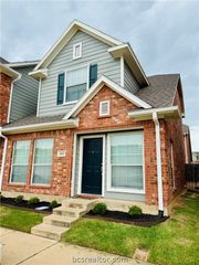 1001 Krenek Tap Road 1807, College Station, TX 77840