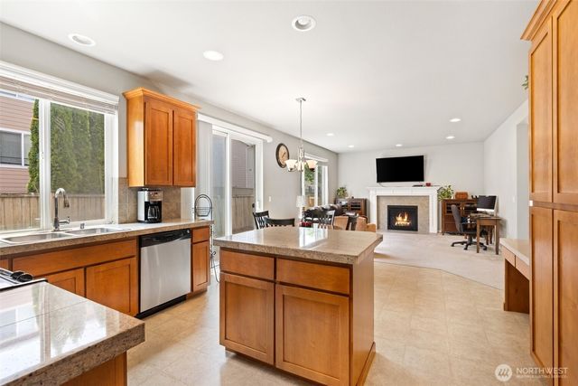 3808 Wildspitz Street SE, Lacey, WA 98503