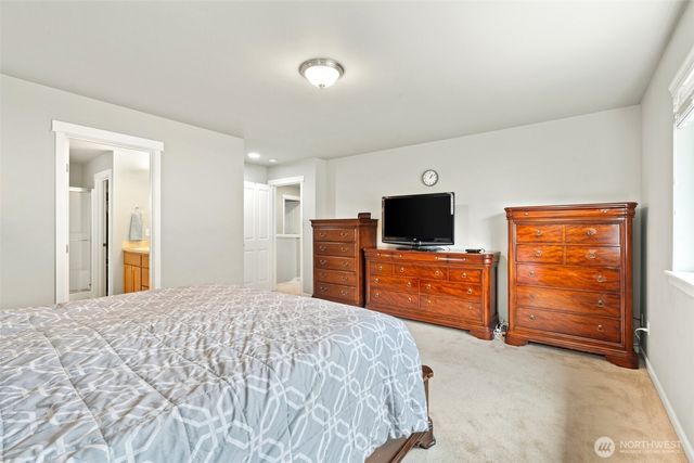 3808 Wildspitz Street SE, Lacey, WA 98503