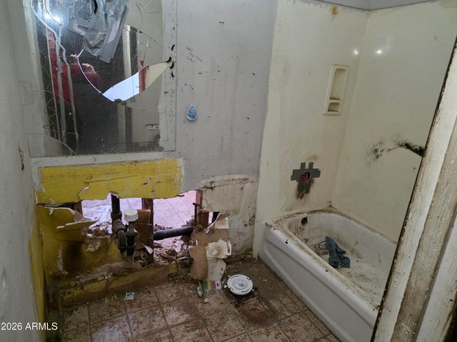 1324 W PECAN Road, Phoenix, AZ 85041