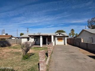1324 W PECAN Road, Phoenix, AZ 85041