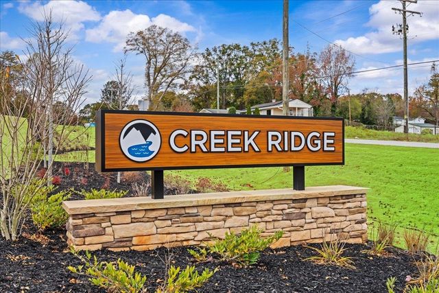 907 Rising Oak Court, Spartanburg, SC 29301