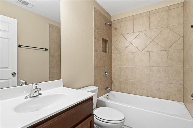 1836 Heritage Pass, Milton, GA 30004